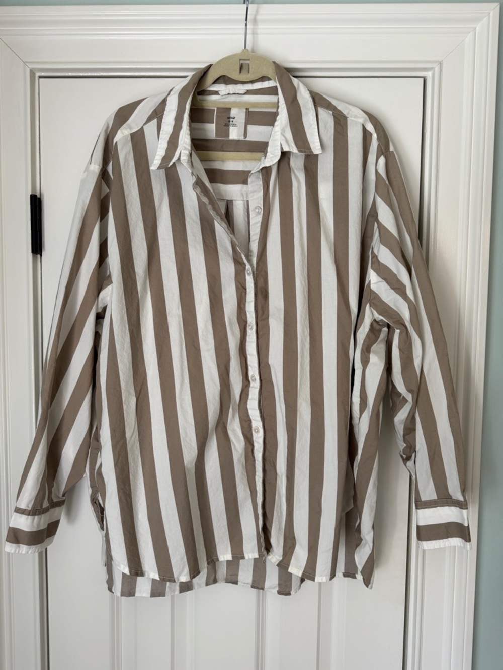 aerie Taupe and White Striped Button Up Shirt Size Medium